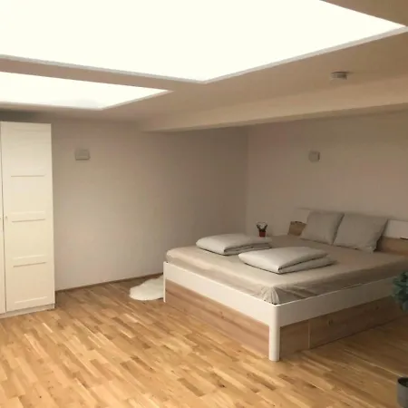 Deluxe Center Duplex Loft * Innsbruck